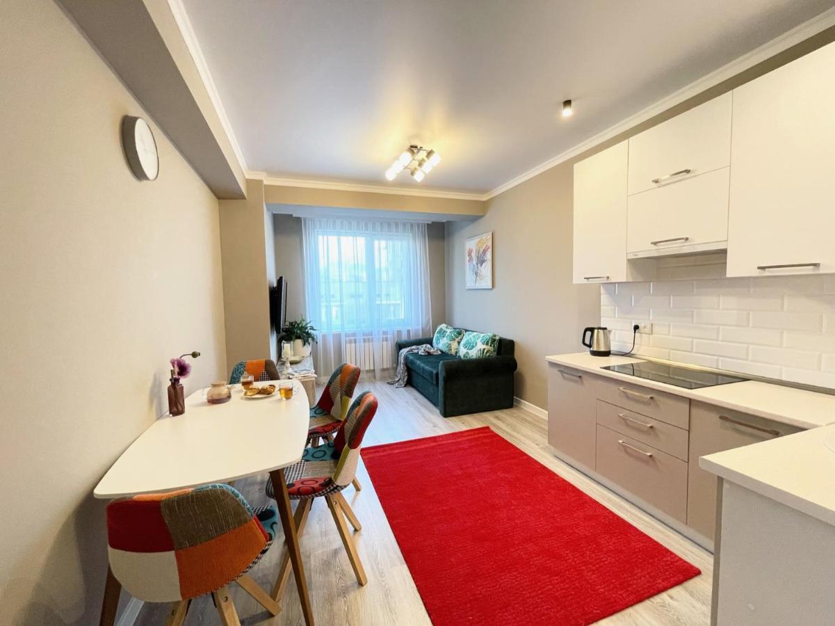 Прекрасная Квартира В Г. Алматы Almaty Eksteriør billede